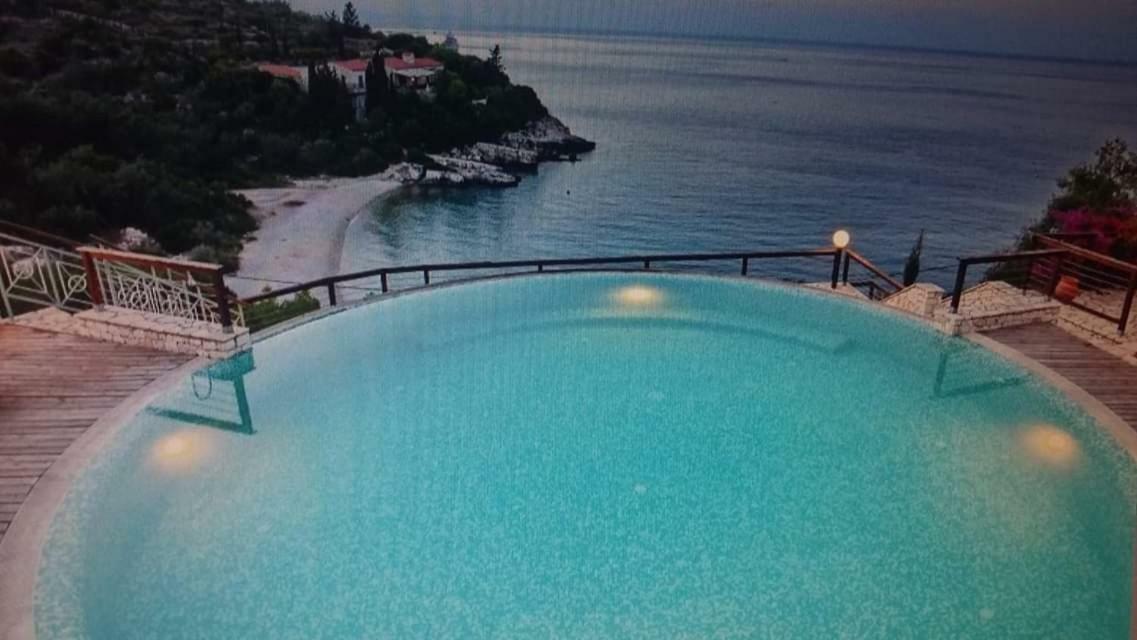 Villa Eos Gaios Exterior foto
